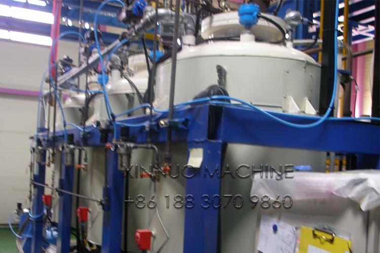 Discontinuous-polyurethane-sandwich-panel-making-line