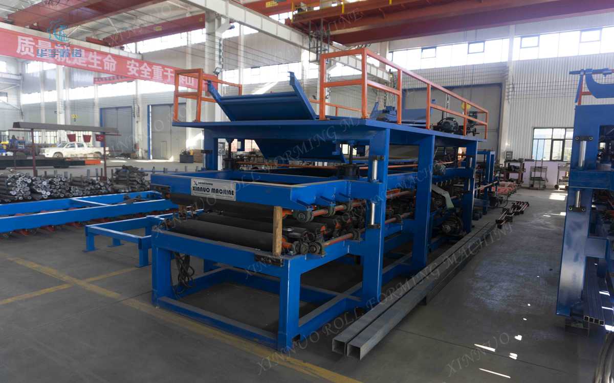 Mineral Wool Sandwich Panel Machine