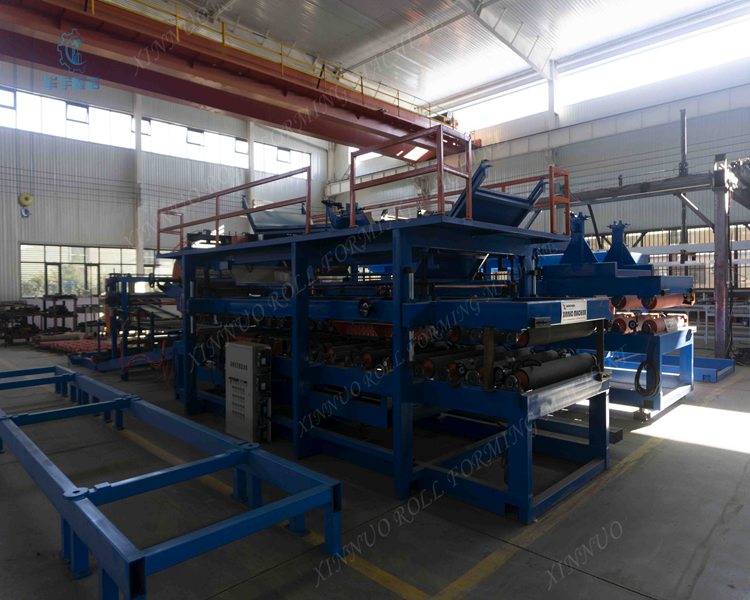 EPS Sandwich Panel Machine